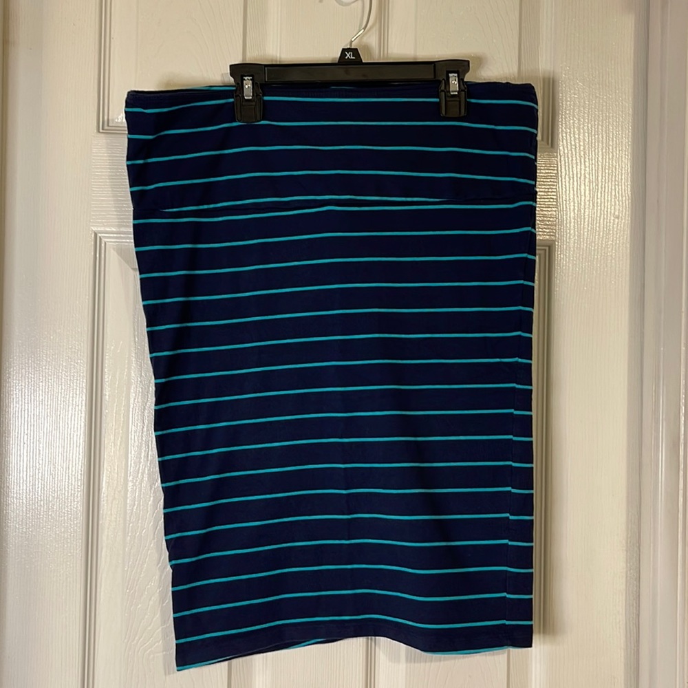 GUC Torrid Navy & Teal Stripped Jersey Pencil Skirt